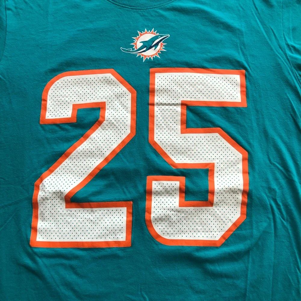 The Nike Tee Miami Dolphins Jersey Xavien Howard Men’s Size M Short Sleeves Top